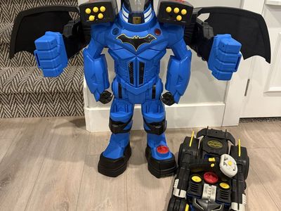 Imaginext DC Super Friends Batman XL Robot & Batmobile RC car Toy Set