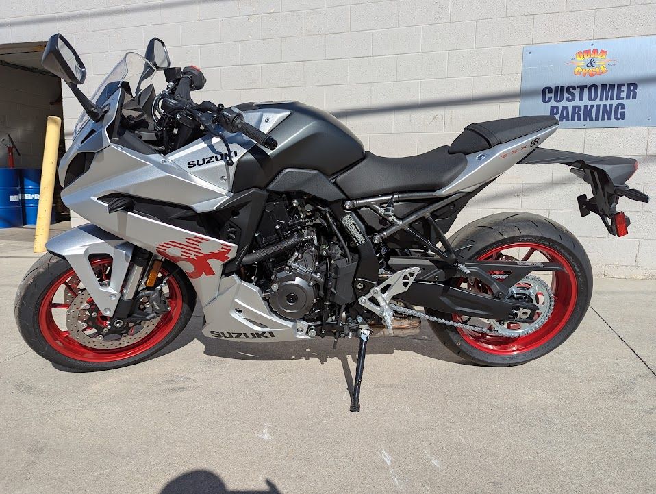 2024 Suzuki GSX-8R Only 1 Mile | Brand New | Silver & Red