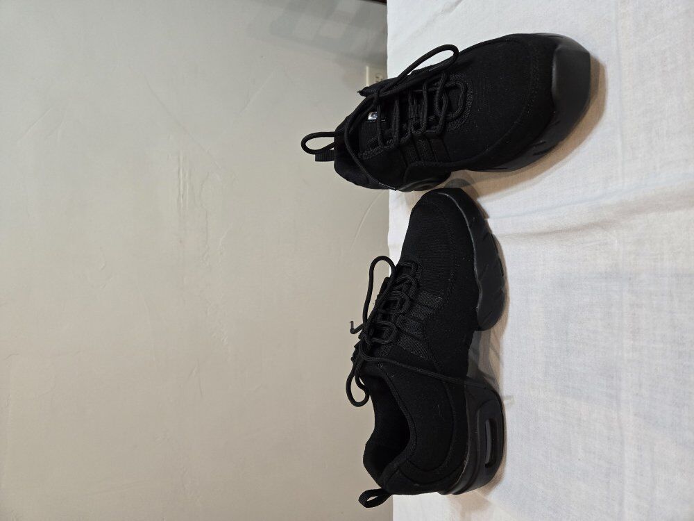 Black Dancing Shoes by BLOCH, Size 9 Women's