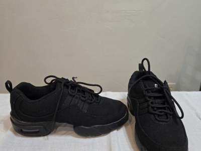 Black Dancing Shoes by BLOCH, Size 9 Women's