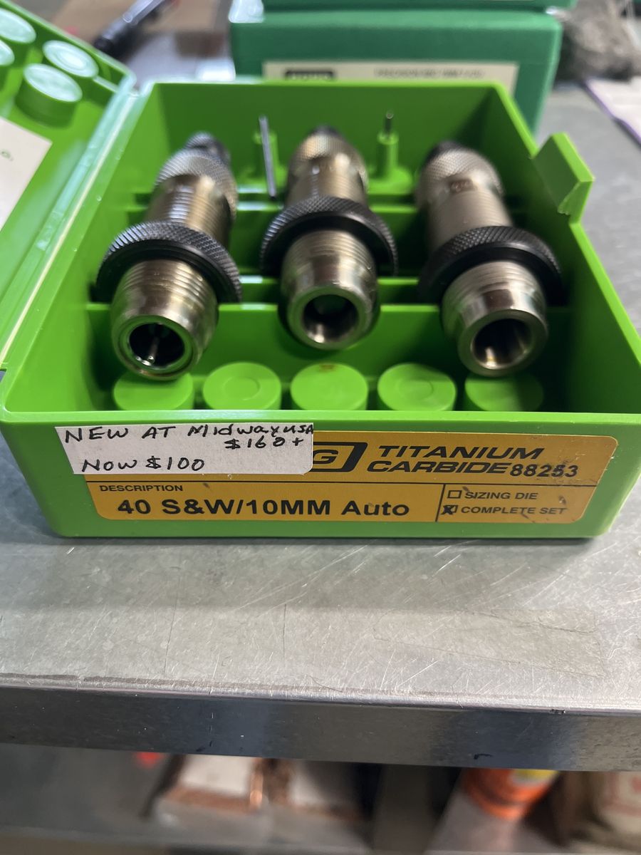 New 10 MM/40 S W Die Set.