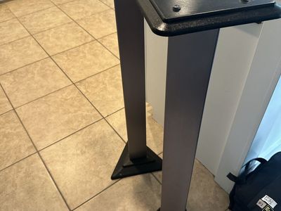 Used Speaker Stands (Pair) - Black, m - Good Condition