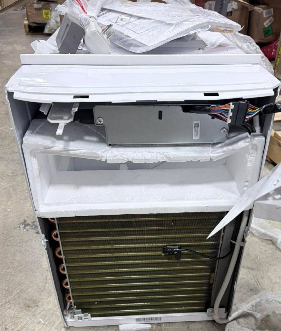 Main image 7