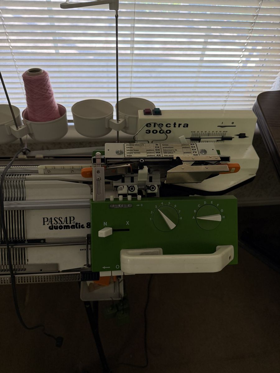 PASSAP Duomatic 80 Knitting Machine + Electra 3000 Motor + DECO – WORKING $1200 cash/venmo in Provo 