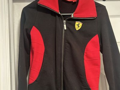 Ferrari Women’s jacket xs