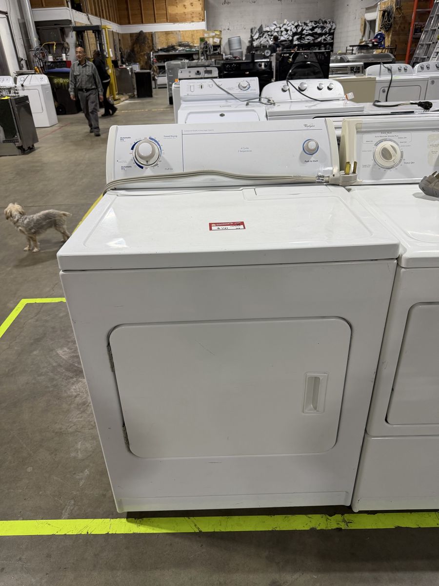 BEAUTIFUL WHIRLPOOL ELECTRIC DRYER WITH WARRANTY!