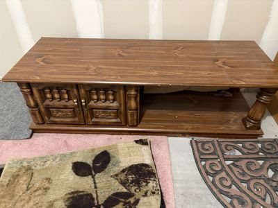 Tv console