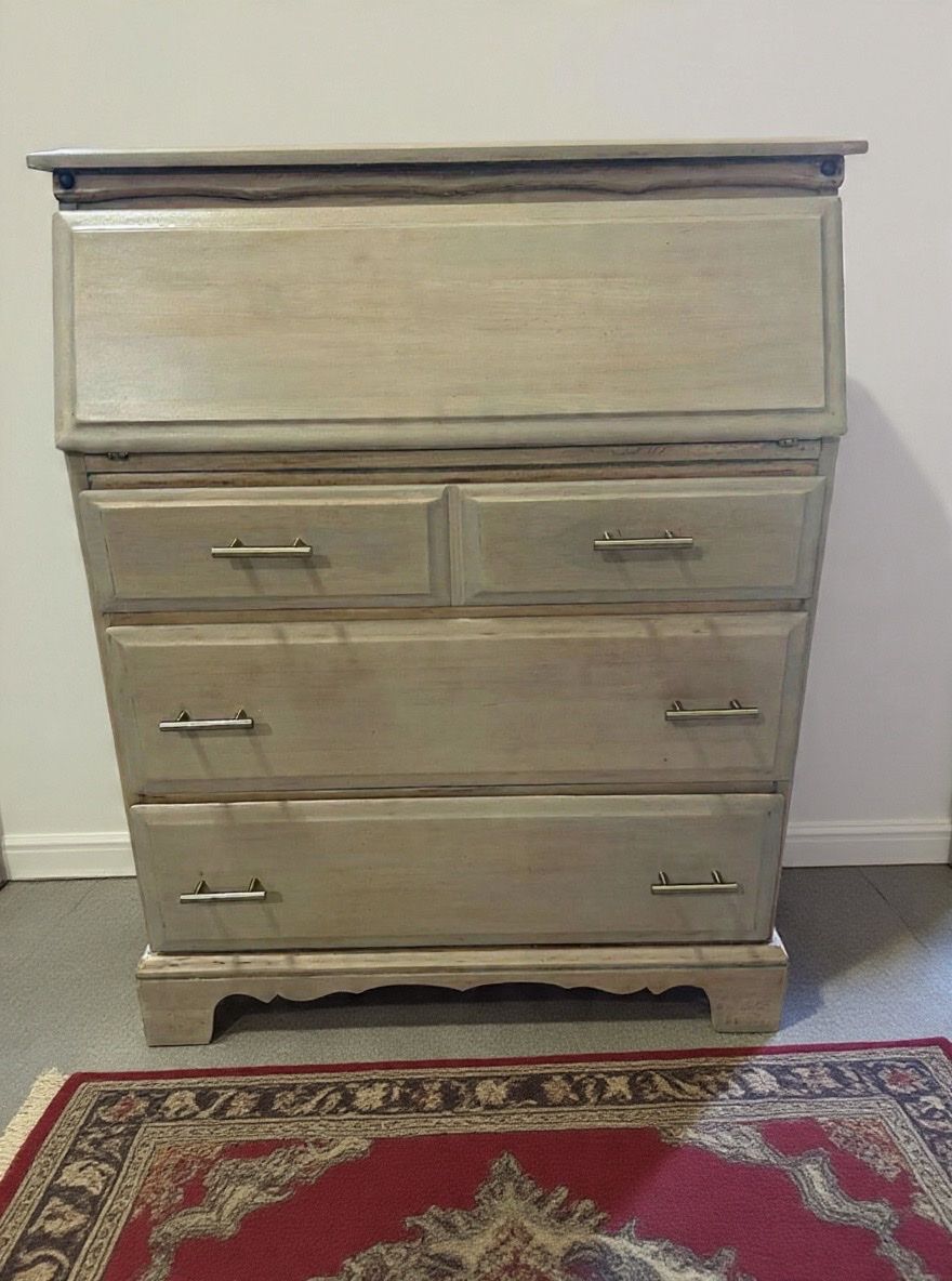 Vintage Secretary Desk/Dresser/Storage