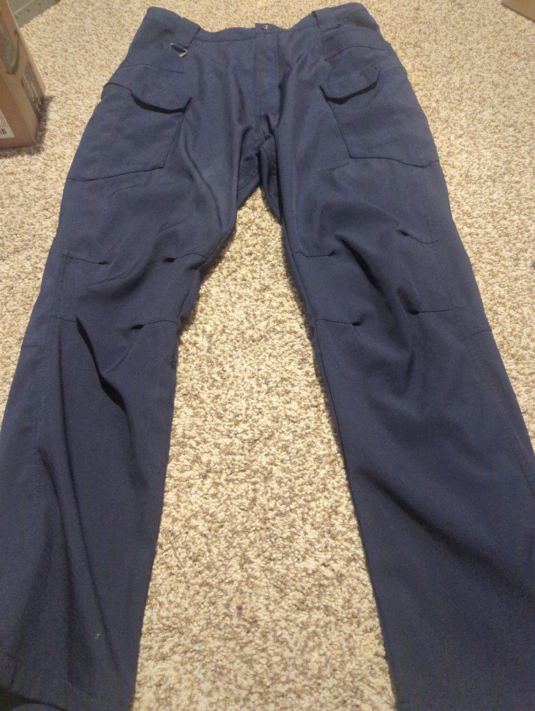 Large EMT cargo pants navy blue