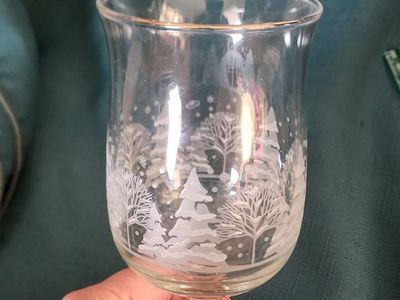 11 winter / Christmas glasses