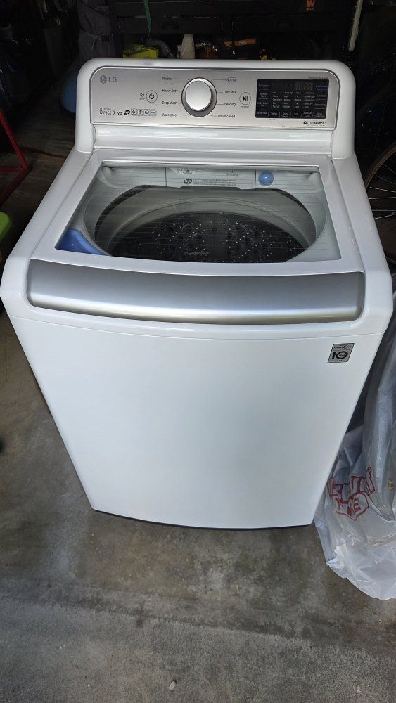 LG top loading washer WT7300CW