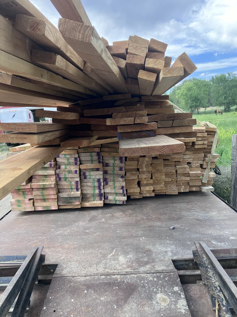 Lumber Boards 2x6 2x10 2x4