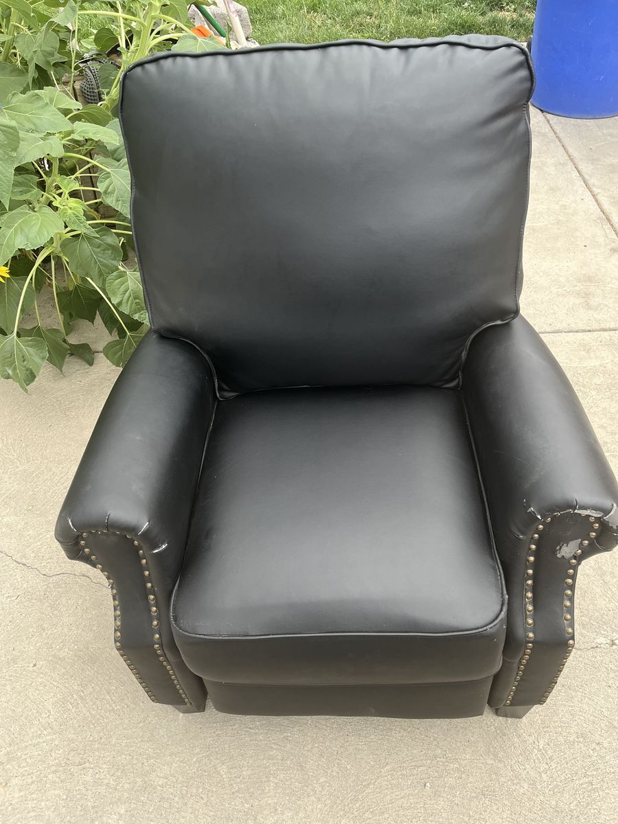 Recliner