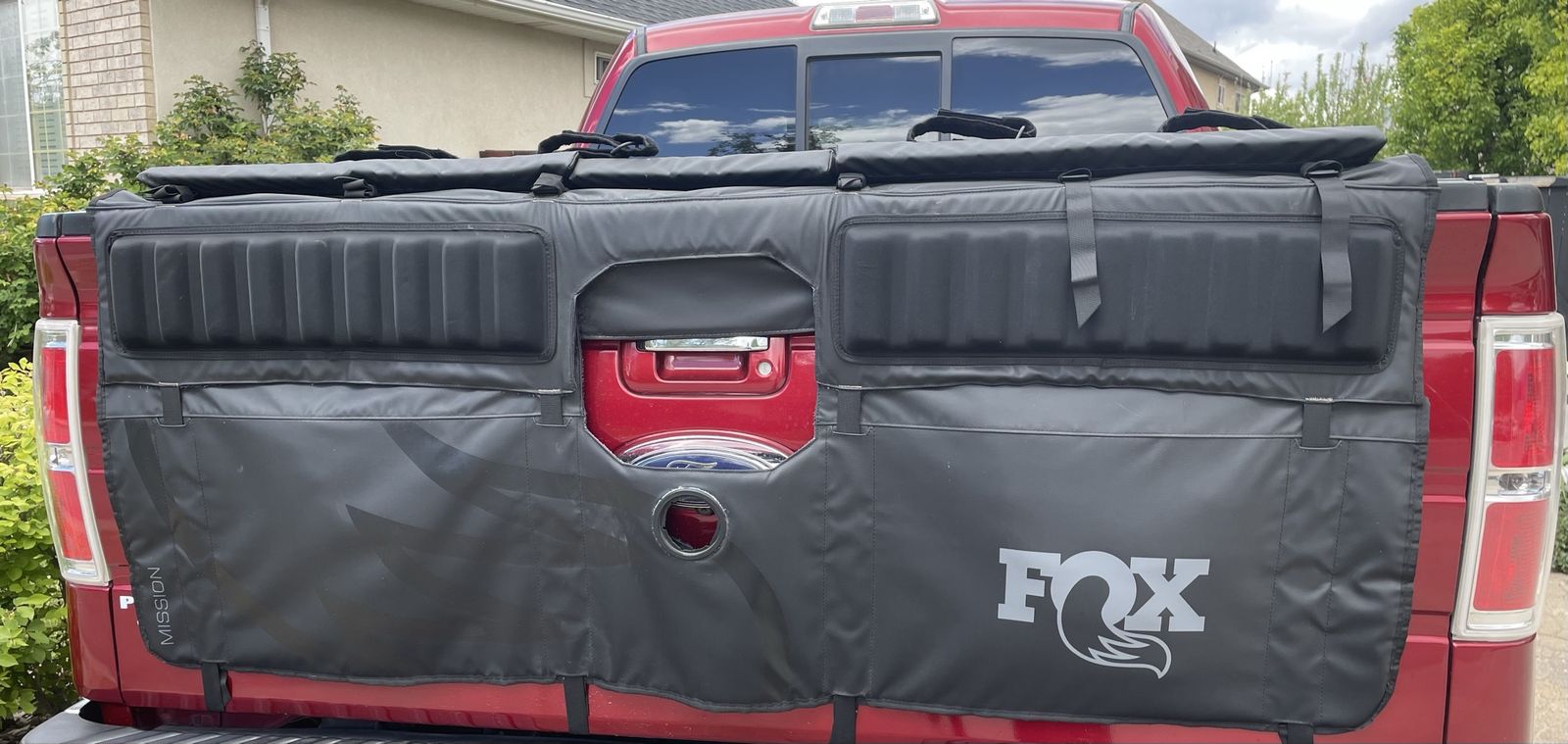 Fox mission tailgate pad full size