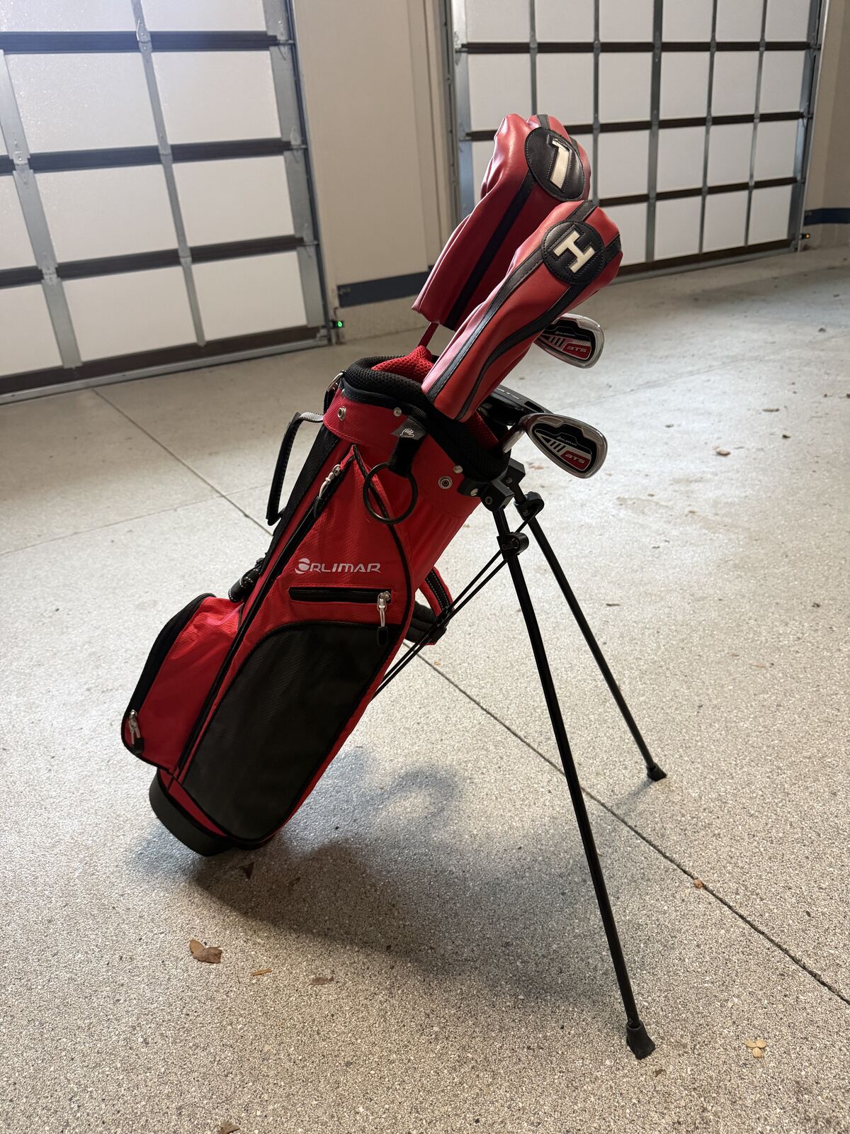 Left handed junior golf clubs