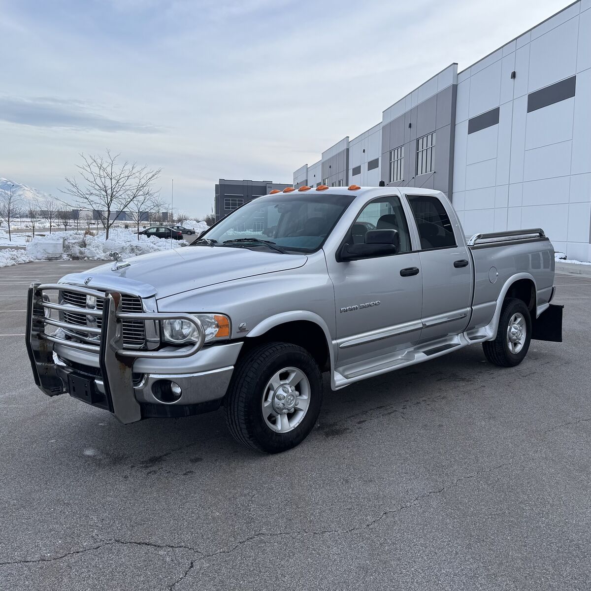 2004 DODGE RAM 3500 Laramie