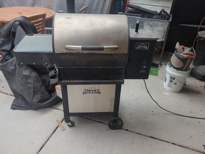 Smoke Hollow Pellet Smoker Grill with Cover - and extra pellets