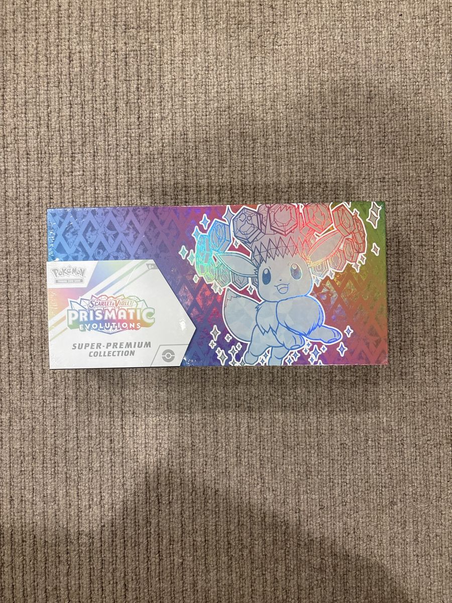 Prizmatic Evolutions Super Premium Collection