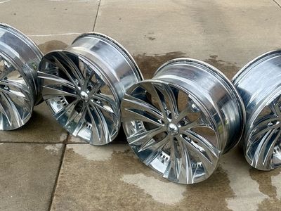 Set of 4 Chrome 22" x 10" Dub Wheels for SUV/Truck - Good Condition