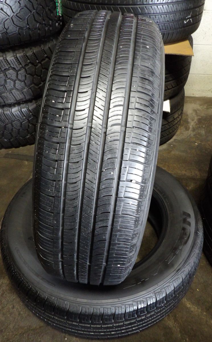 225/65R17 NEXEN NPRIZ AHS PAIR OF TWO USED TIRES