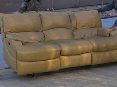 Buttercream fine Leather Sofa sectional with 2 electric Recliners