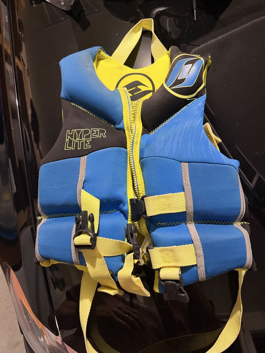 Kids life jacket