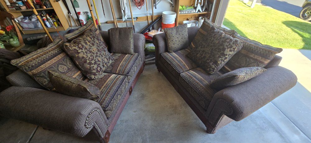 Oversized Loveseats