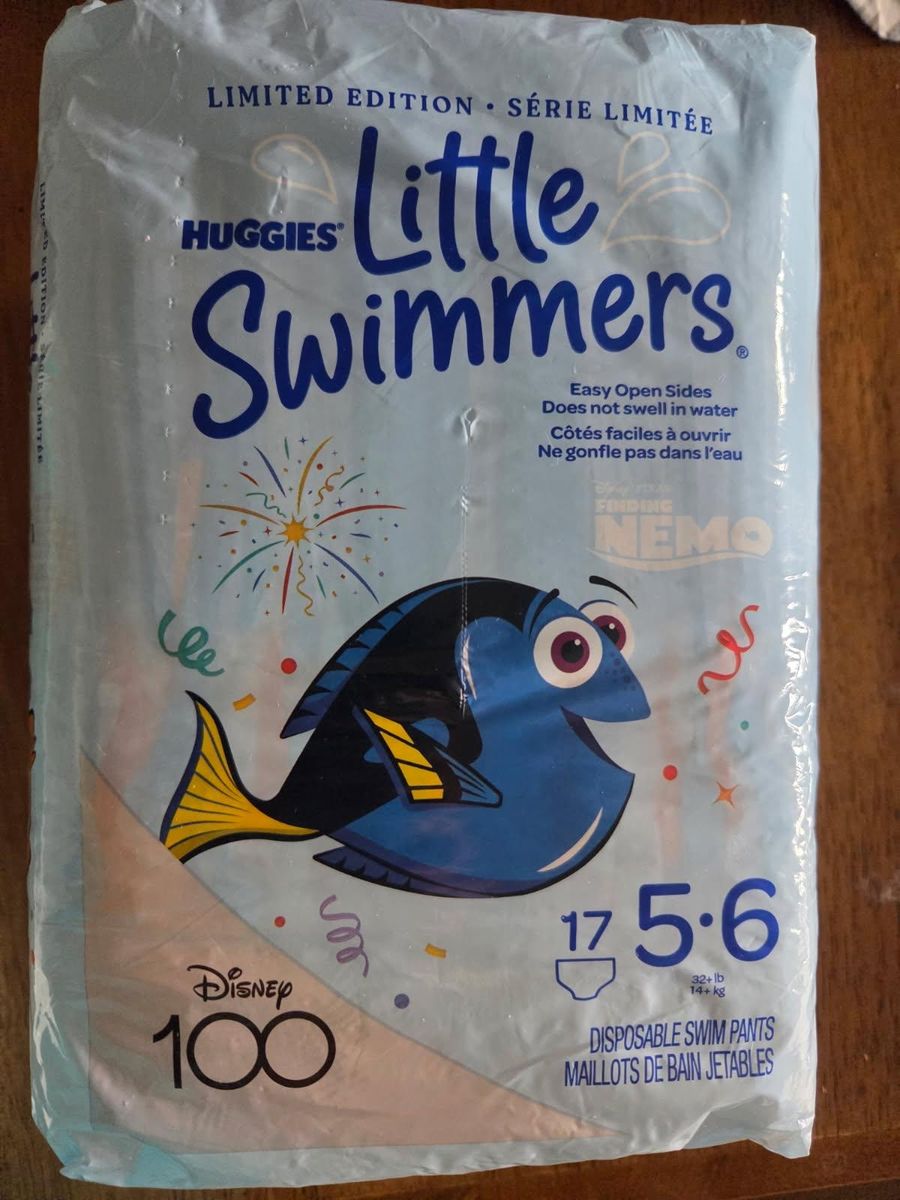 Huggies  finding Nemo Little Swimmers Disposable Swim Pants Size 5-6