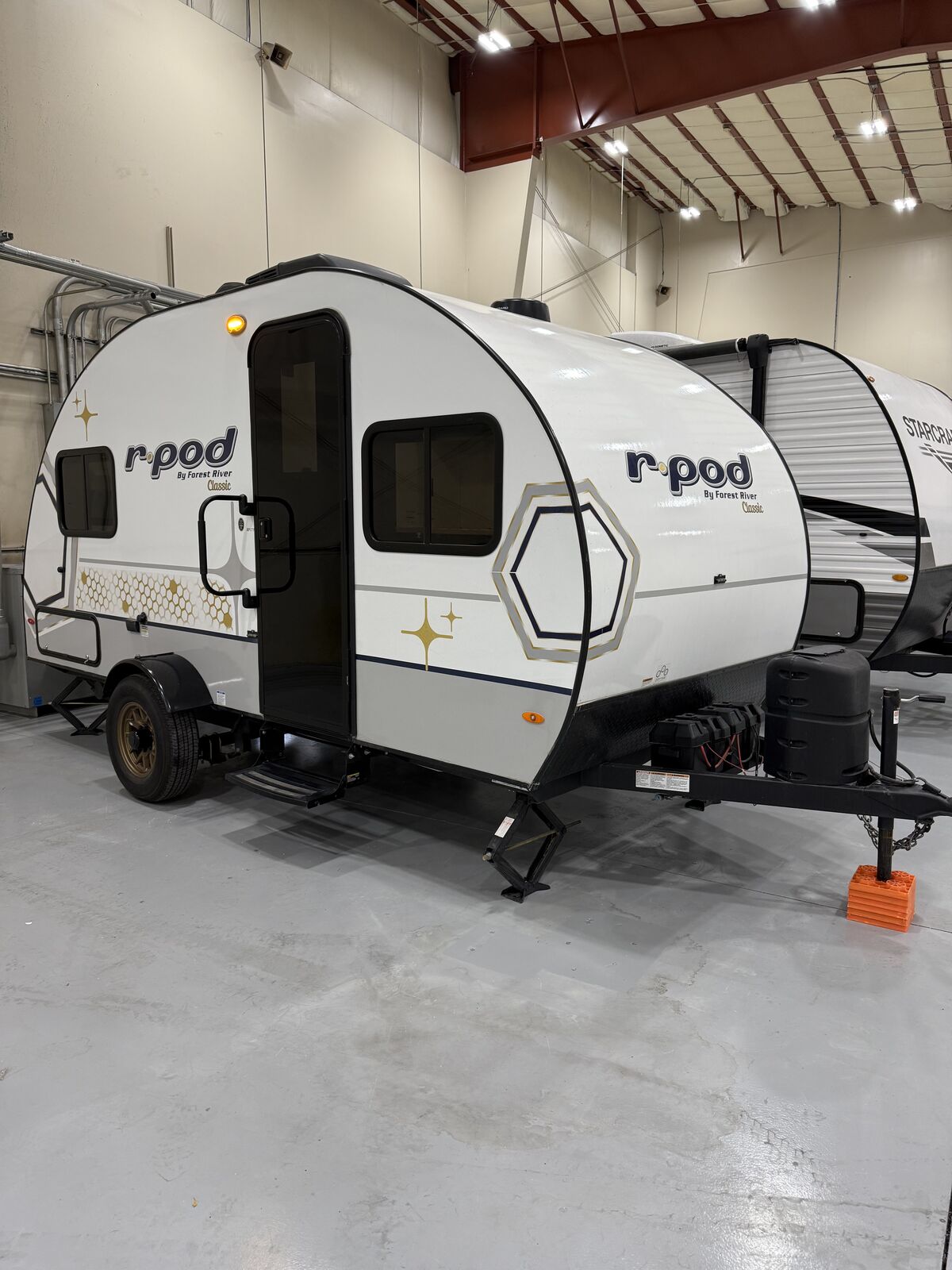 2024 Forest River R-Pod 171C travel trailer couples coach