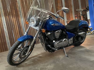 Kawasaki Vulcan 900