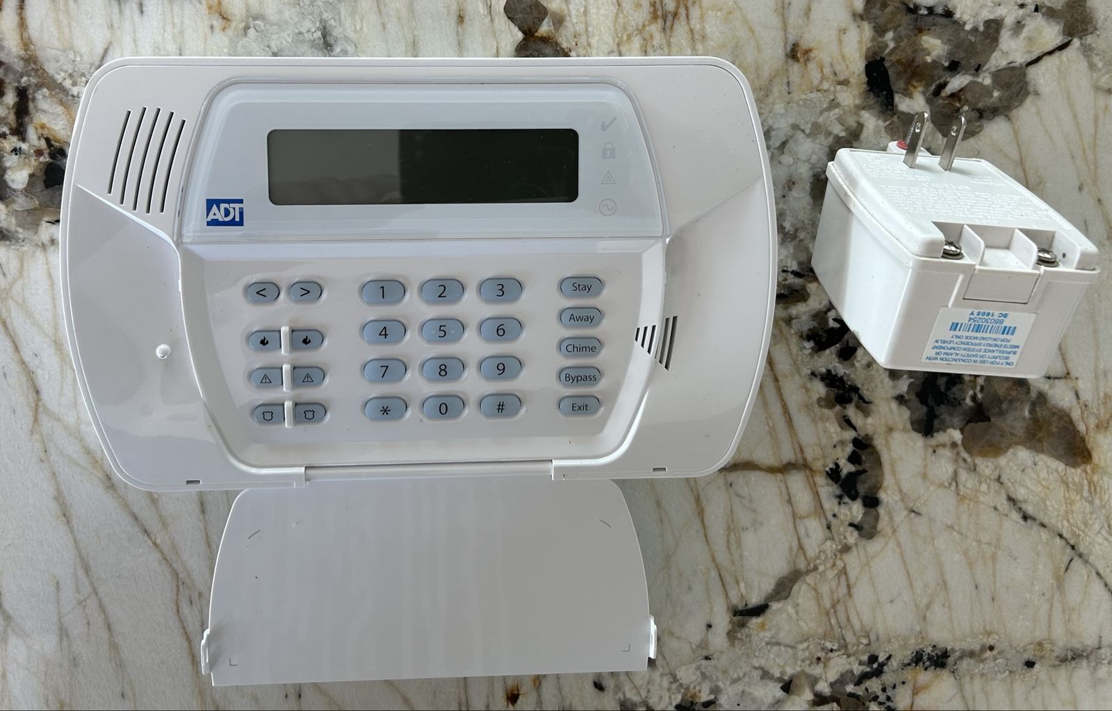 DSC Impassa SCW9057 Alarm Panel + Power Source