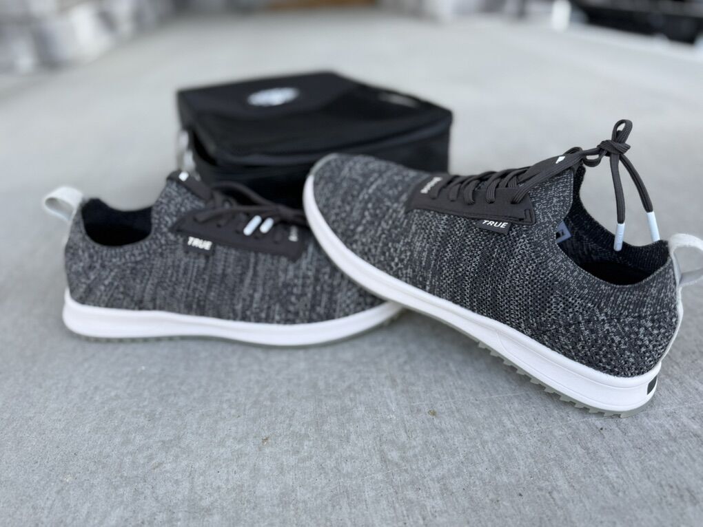 True Linkswear Knit Black White Golf Shoes 10.5