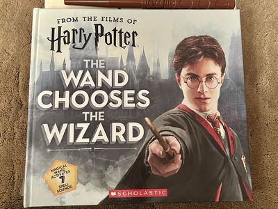 Harry Potter "The Wand Chooses the Wizard" Interactive Book with Wand by Scholastic