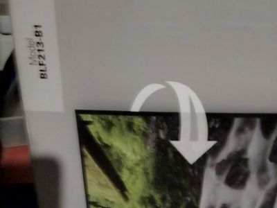 Tv wall mount fits 40 to 80 inch tv NIB never used heavy duty holds 125 lbs