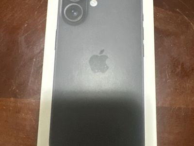 iPhone 16