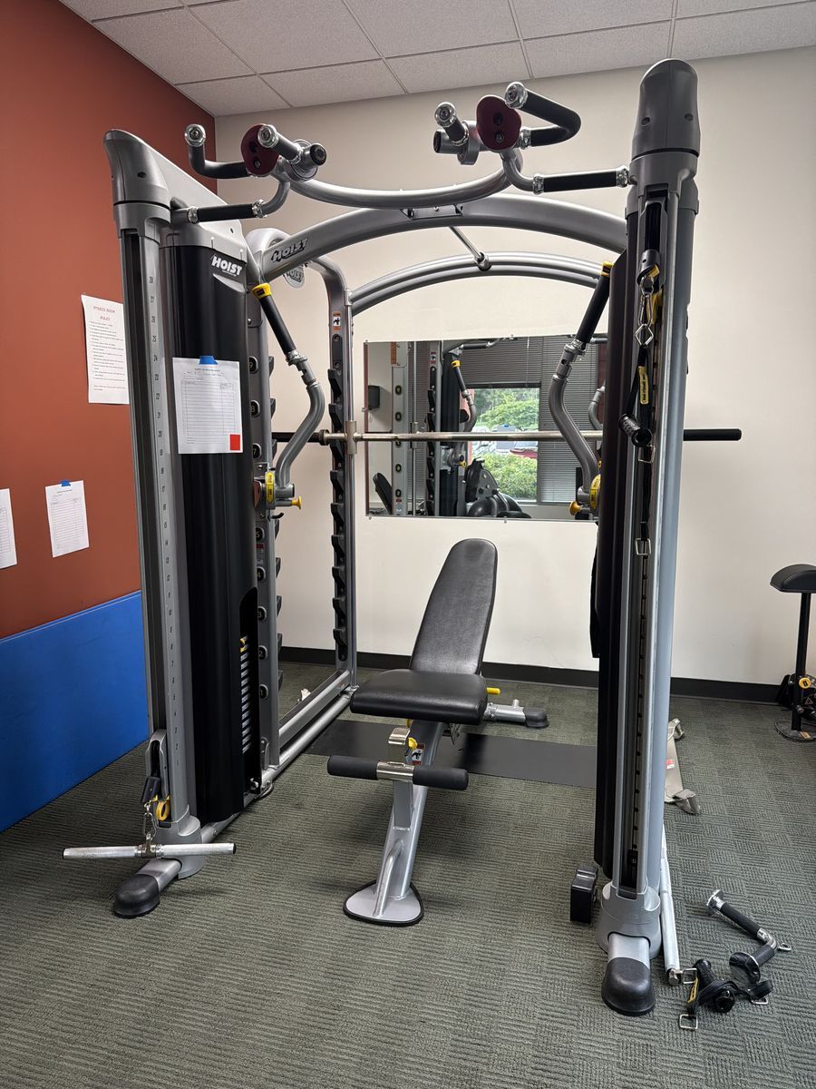 Hoist Mi7 multifunctional workout machine
