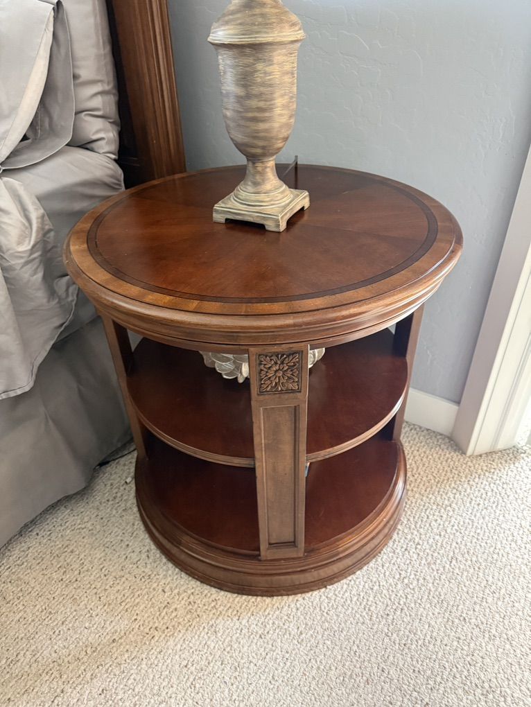 Ethan Allen Townhouse Library Side Table