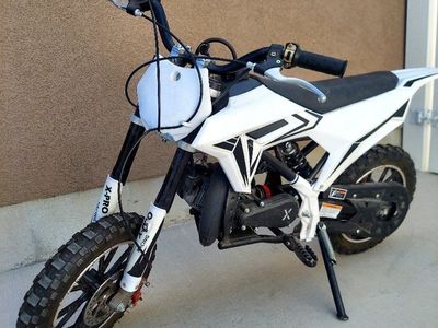 X-Pro Bolt 50cc Gas Dirt Bike Mini Motorcycle Off Road Pit Bike for Kids White