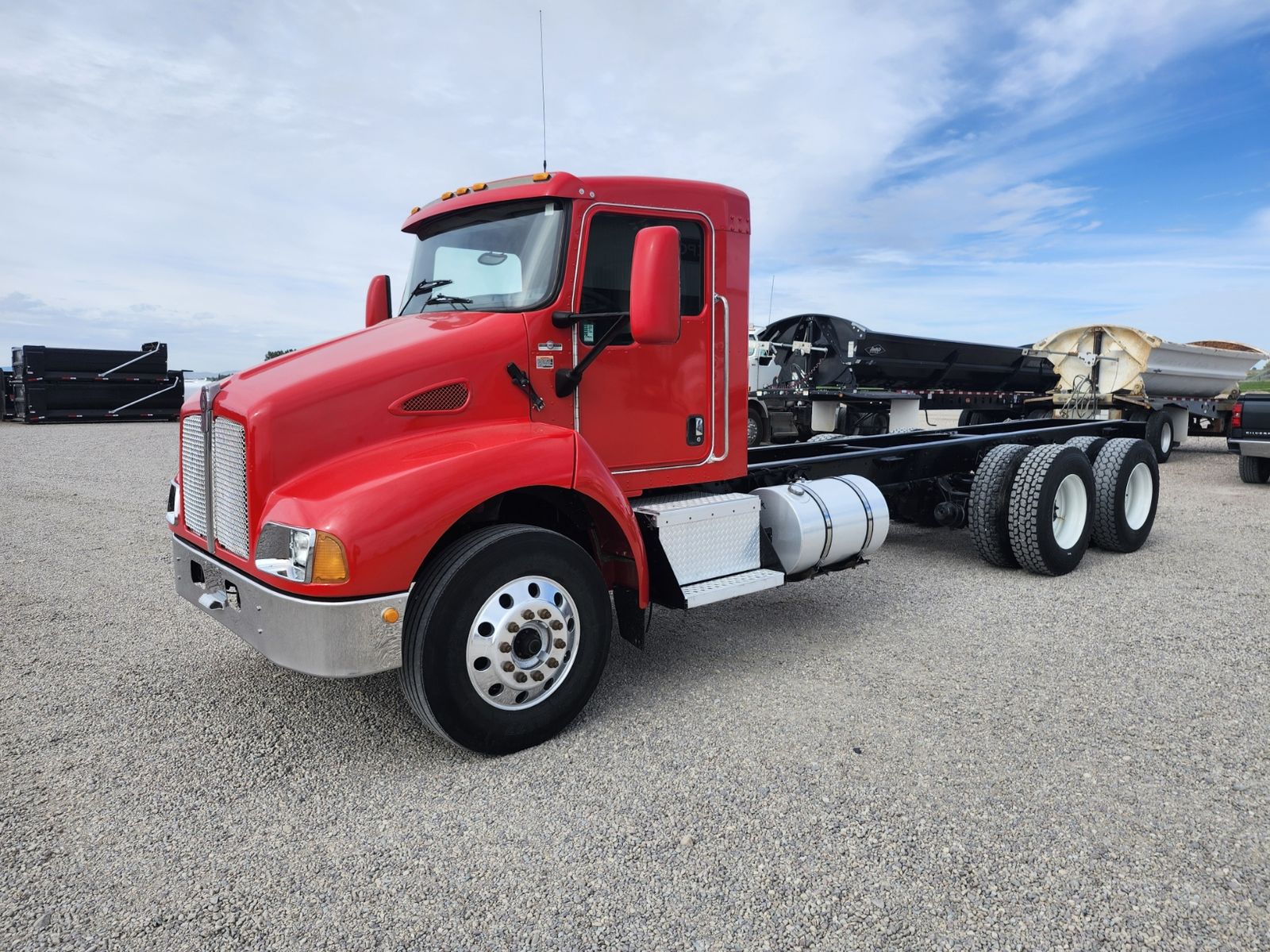 2005 KENWORTH T300