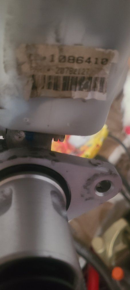 Main image 3