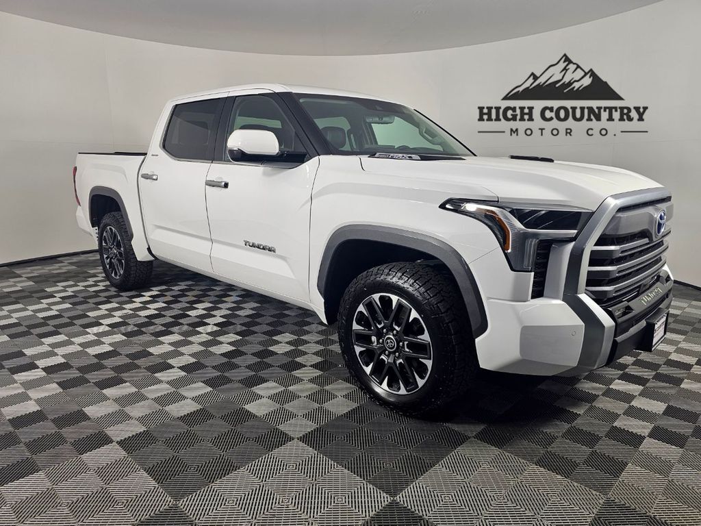 2024 Toyota Tundra Limited HV