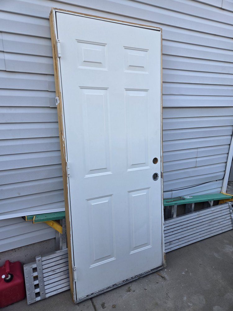 32 inch Exterior Door 