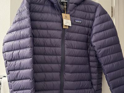 Patagonia Men’s Down jacket