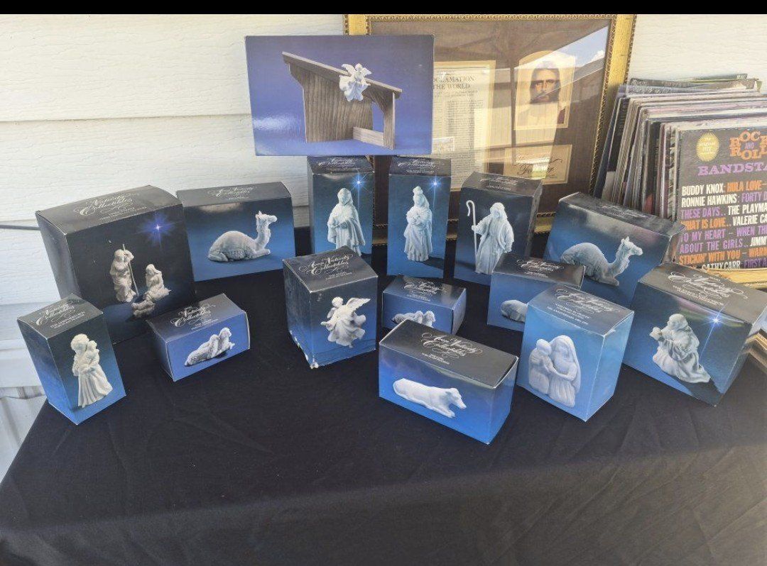 Avon Nativity Collectibles Porcelain Figurine Set with Original Boxes