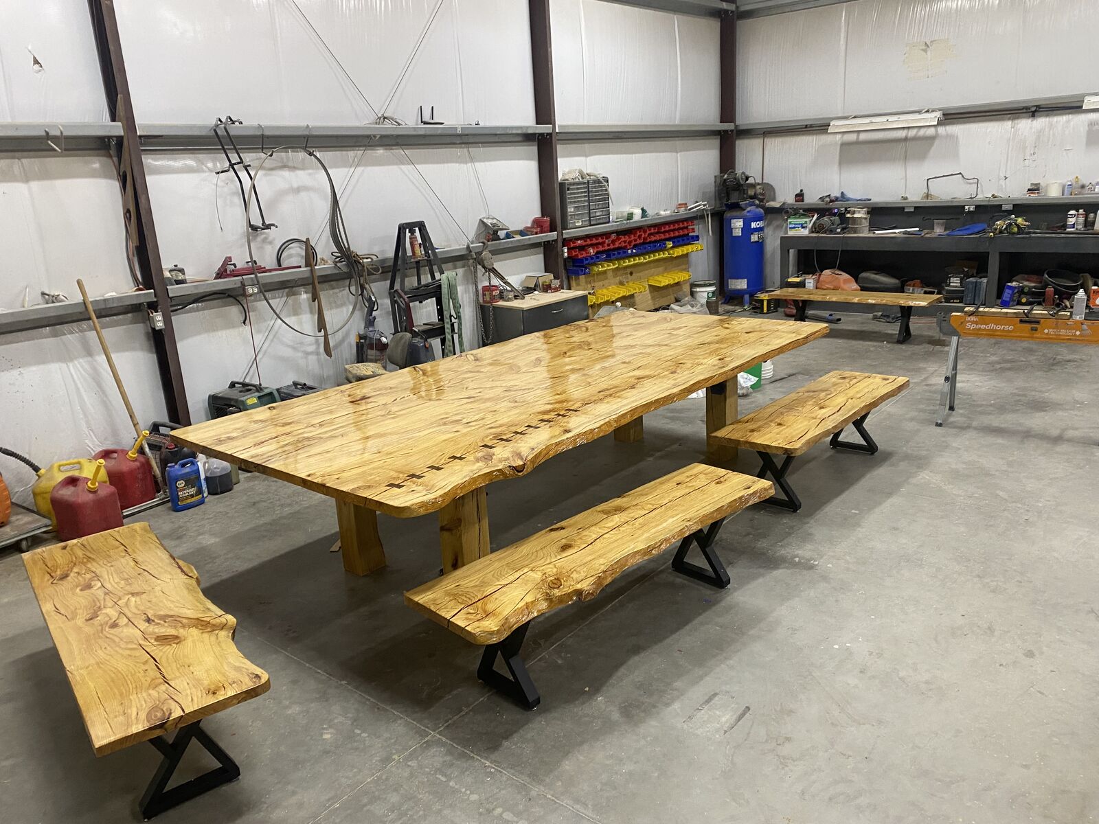 Live edge table