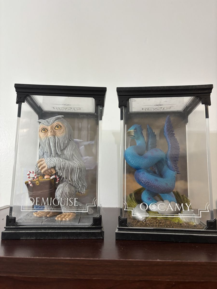 FREE Fantastic Beasts figures (Occamy and Demiguise)