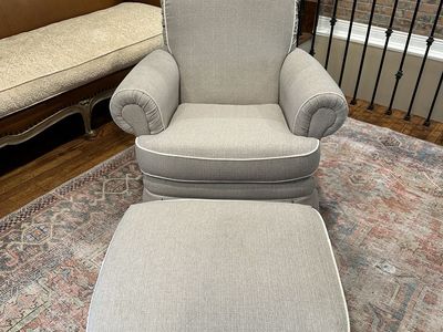 Glider Rocker with Ottoman