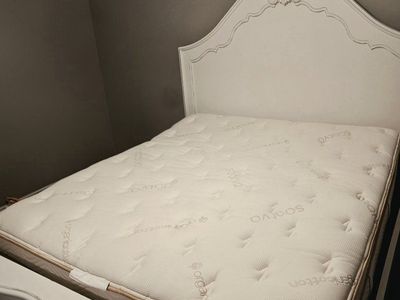 Saatva Classic Plush Soft Cal King Mattress 14.5" - Barely 6 Months Old
