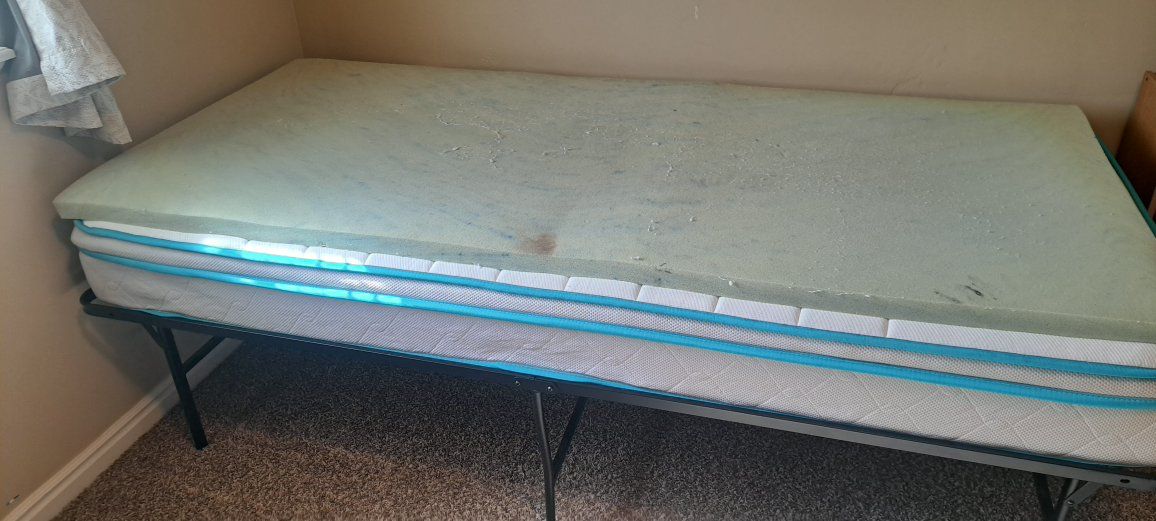 Twin XL Bed