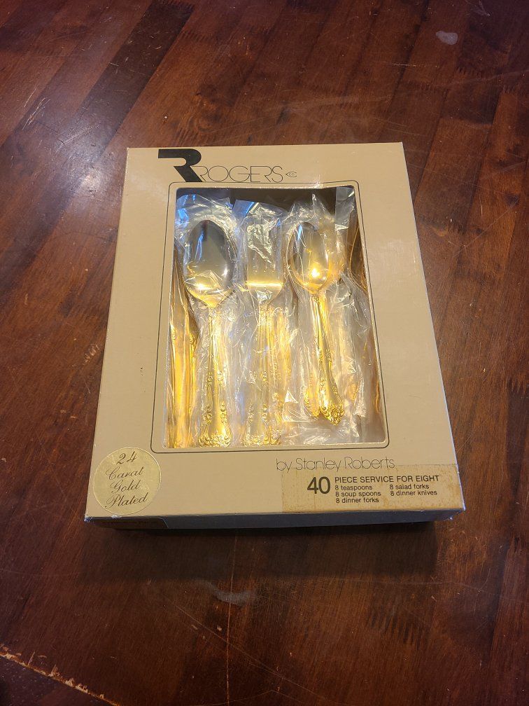 New 24k gold Plated silverware set